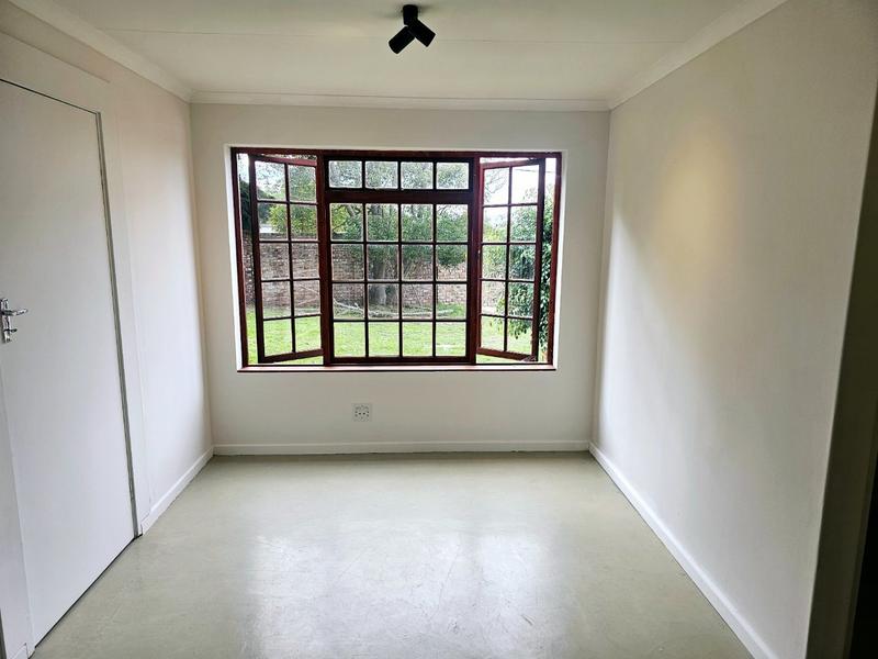 3 Bedroom Property for Sale in Mossel Bay Central Western Cape
